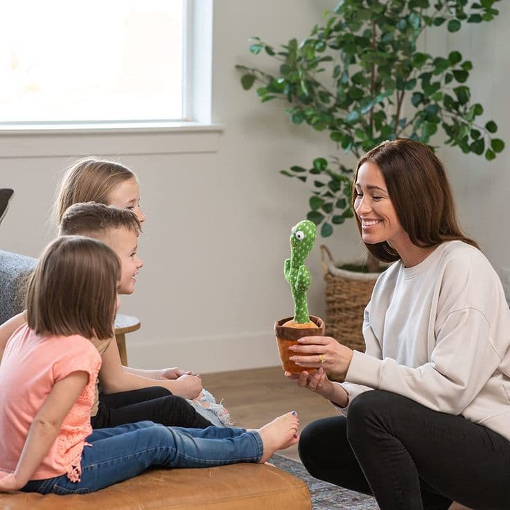 Cactus Bailarin Musical y Repetidor De Voz Recargable - [PROMOCIÓN DISPONIBLE SOLO HOY]